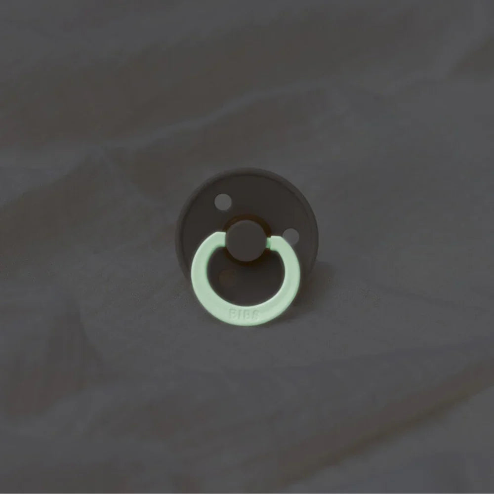 Colour Night Glow Dummy - Vanilla - Size 2 - 2 PK