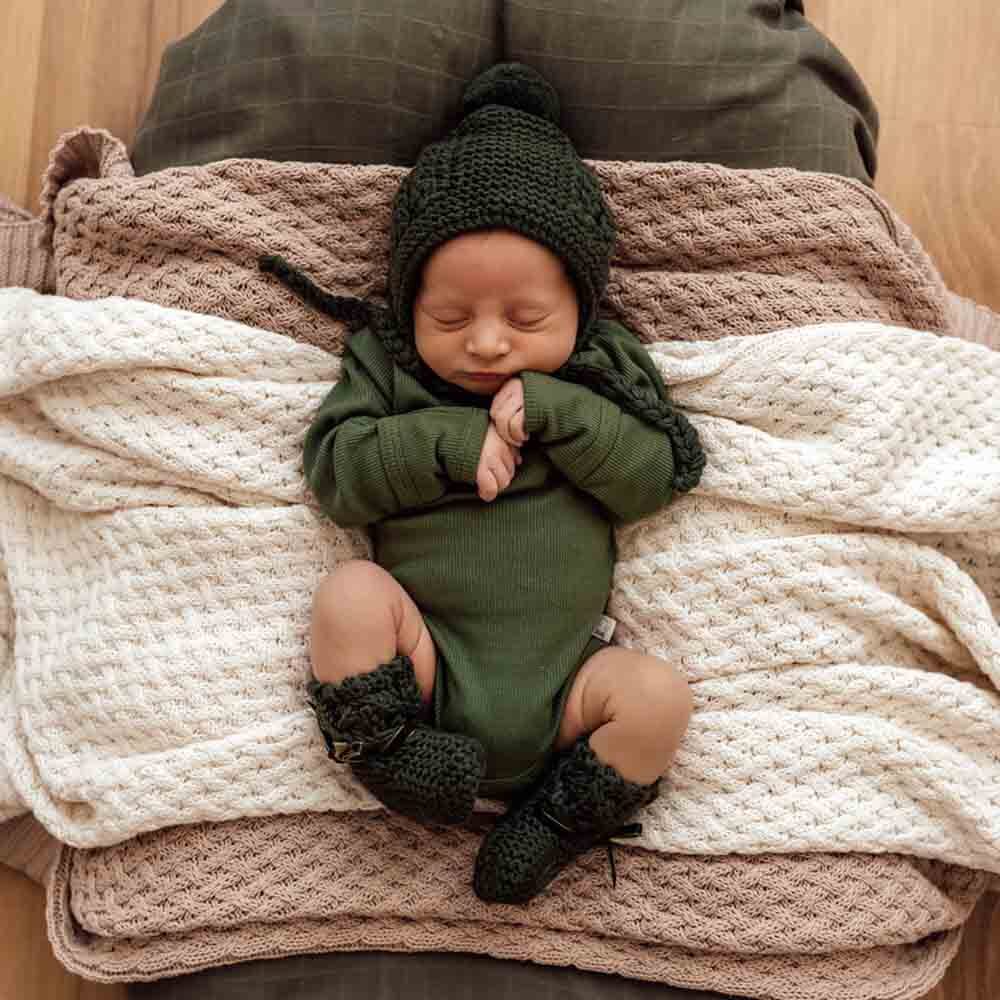 Olive Merino Wool Bonnet &amp; Booties